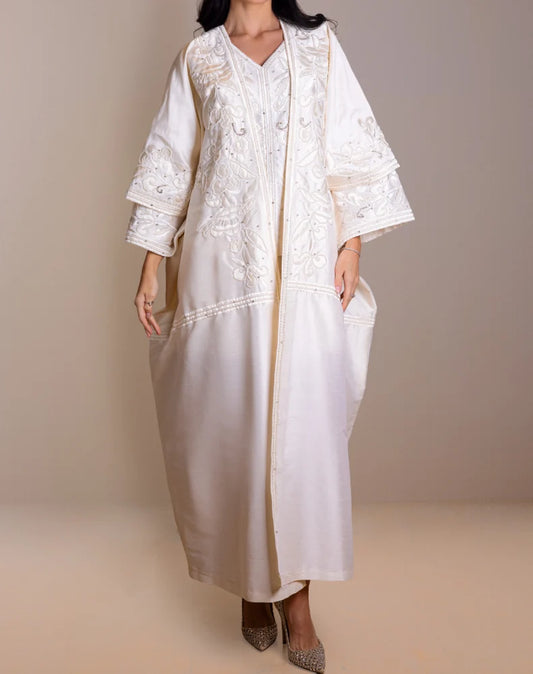 White Lotus Long Bisht